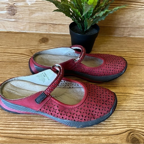 JAMBU Bailey Red Mule Nubuck Leather Vegan Uppers Slides Size 6.5 - Picture 3 of 12